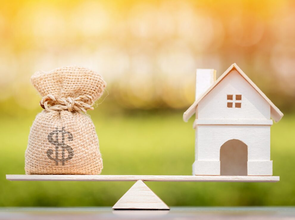 住宅資金贈与の税金はタイミングが大事！申告方法や注意点とは？