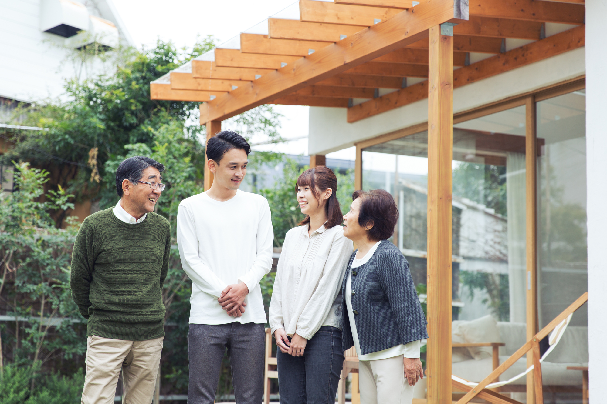 婿養子は妻の両親と実両親どちらの財産も相続可能！相続分を解説