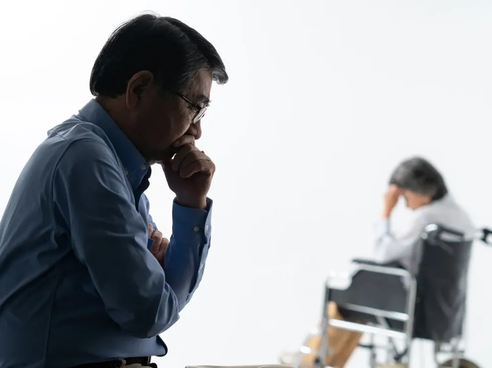 任意後見人のトラブル例まとめ！トラブル回避なら家族信託がおすすめ
