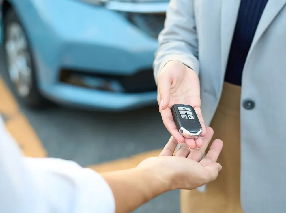 車の贈与税はばれない？贈与税がかかるケースと無申告のペナルティ