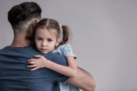 相続人に未成年者がいるとき【注意】遺産分割協議の手続方法と対処法