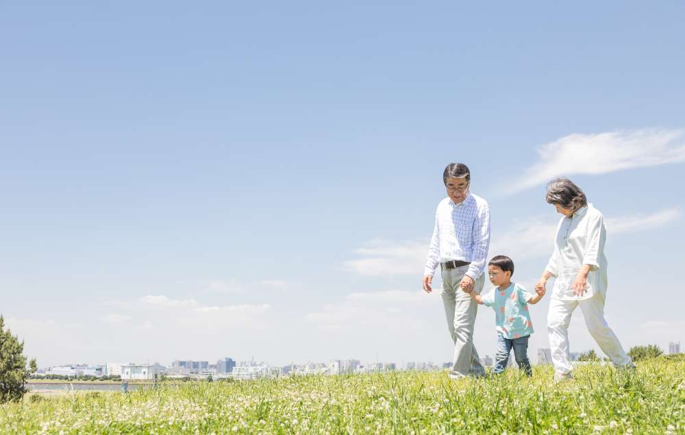 孫に遺産を相続させる４つの方法と相続権がある場合の相続割合と税金