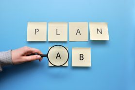 家族信託と後見人制度どちらを選ぶべき？ケースや費用を徹底比較