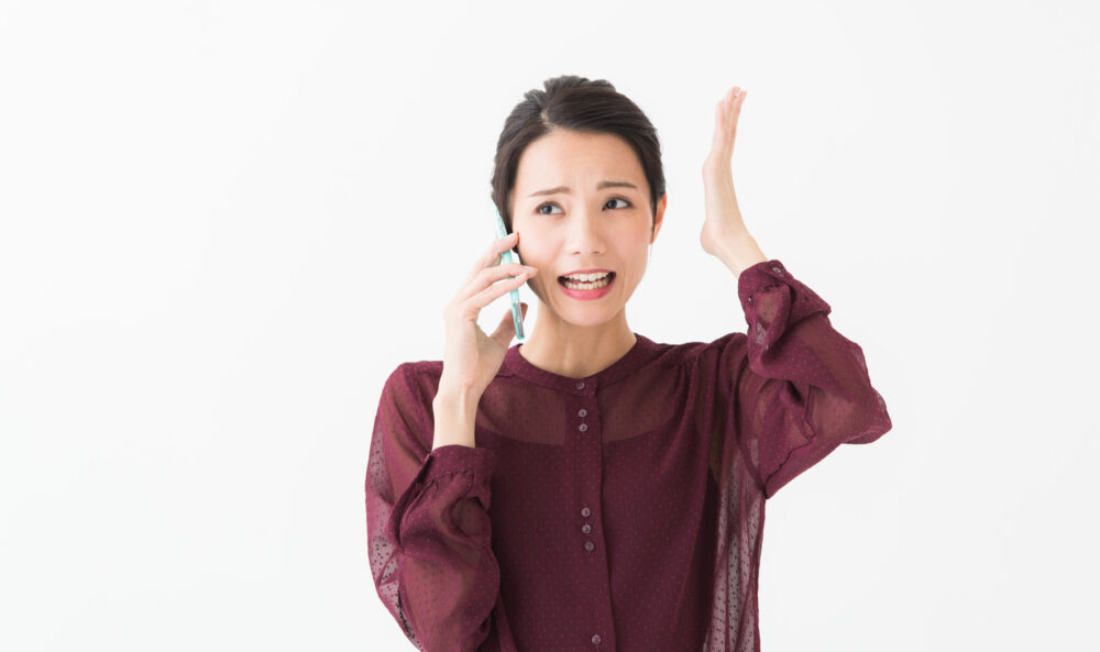 相続放棄をするとき債権者へ連絡はすべき？｜債権者対応の手順を解説