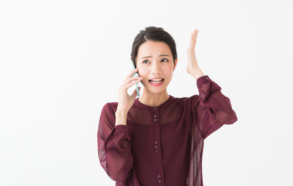 相続放棄をするとき債権者へ連絡はすべき？｜債権者対応の手順を解説