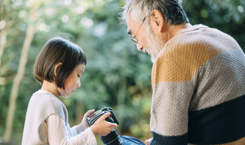子供が相続放棄すると法定相続人は誰になる？孫も相続放棄が必要？