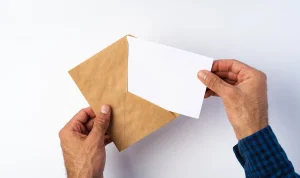封をしていない遺言書も有効！検認手続きは必要？封をしないリスクとは