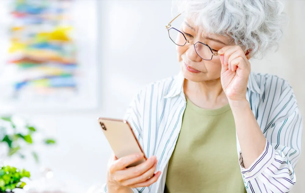 死亡した人の携帯電話はそのまま使える？解約方法や注意点について