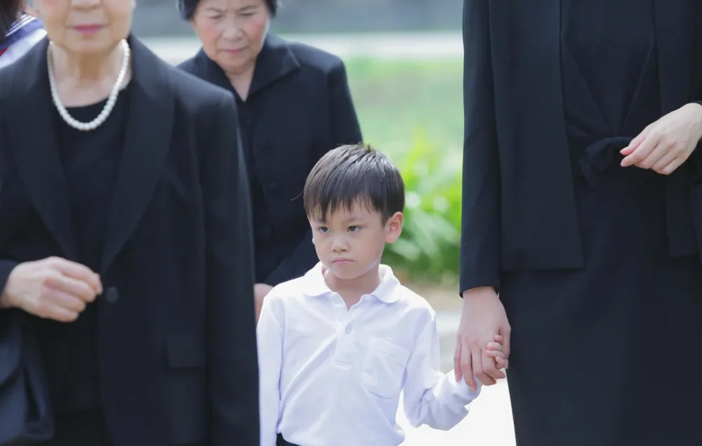 離婚して疎遠になった孫も代襲相続人になる！注意点や相続対策も紹介