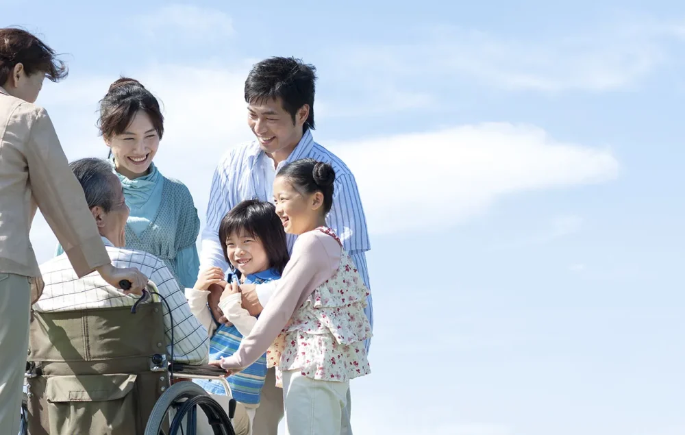 特例贈与財産とは？一般贈与財産との違いや税率・申告方法について