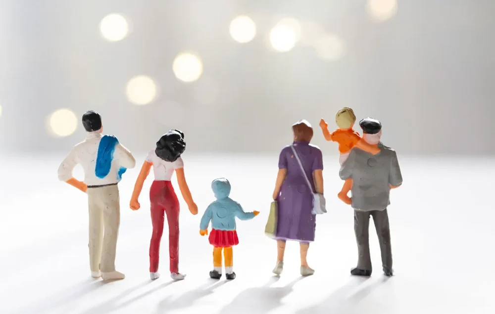 相続時精算課税制度で孫に贈与できる？メリット・デメリットを解説