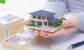 贈与税はいくらからかかる？節税に役立つ控除・特例も紹介！