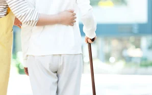 親の老後で不安になる5つのこと｜不安解消に向けてすべきこととは？