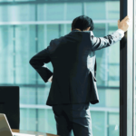 法人破産を行った経営者の責任とは?個人財産や損害賠償についても解説