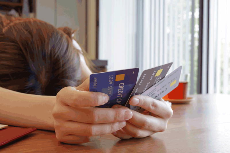 クレジットカードの使い過ぎで多重債務になるとどうなる？