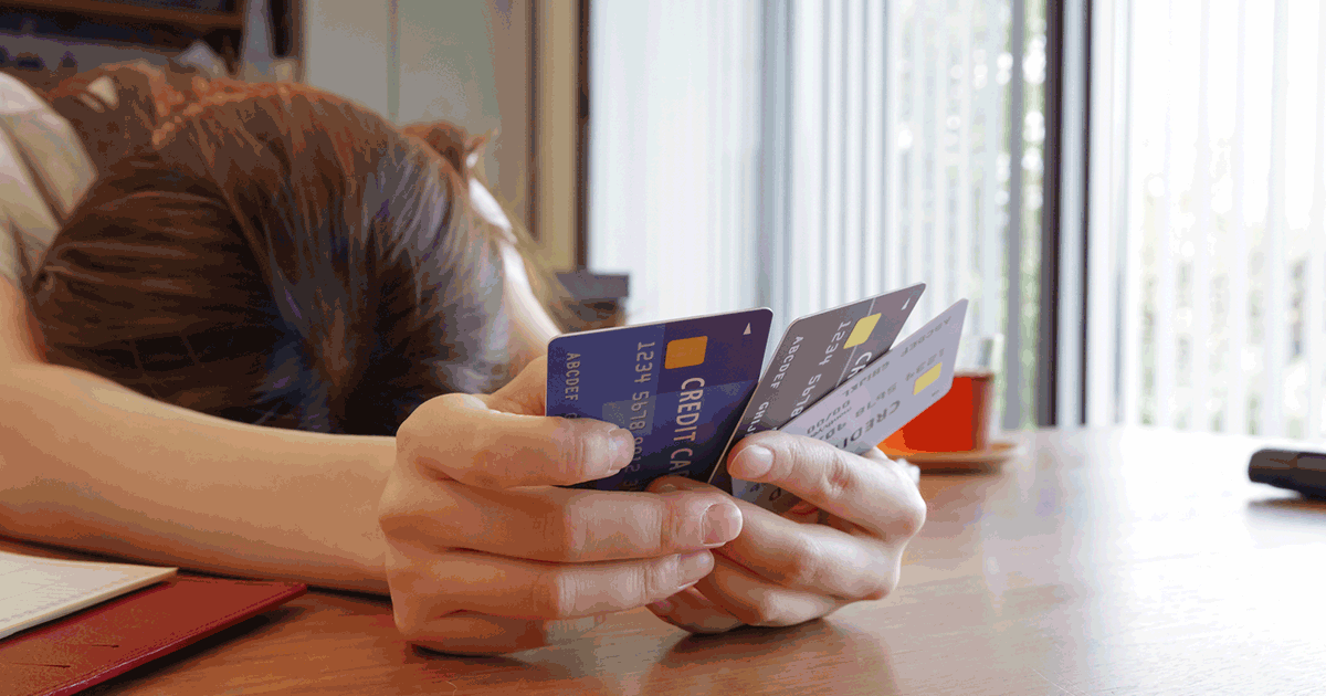 クレジットカードの使い過ぎで多重債務になるとどうなる?